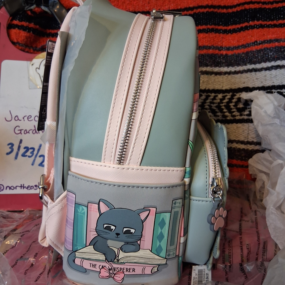 Loungefly Bookish Cat Mini Backpack BAM Exclusive New With Tags - Picture 4 of 6